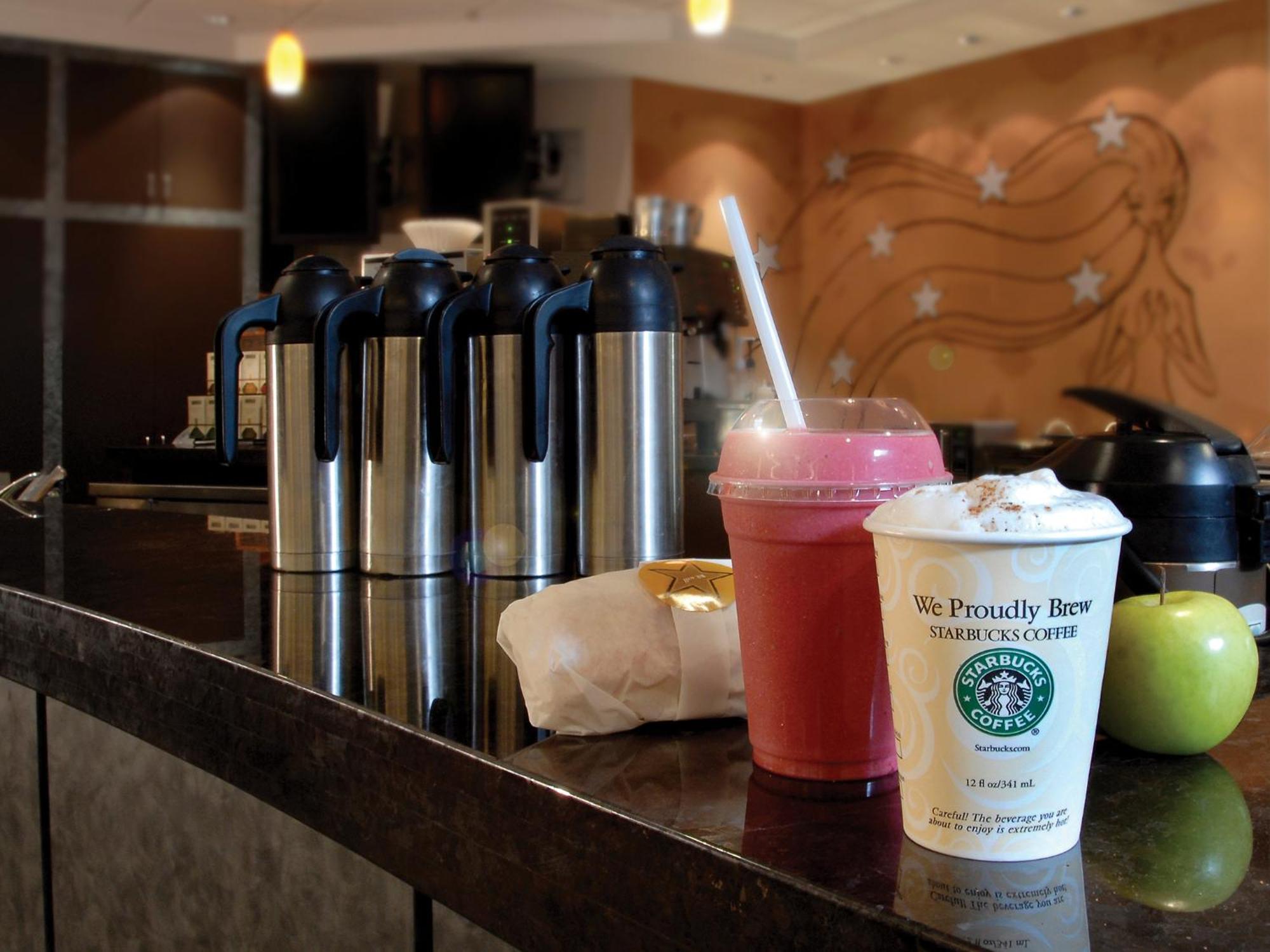 White Oaks Conference & Resort Spa Niagara-on-the-Lake Exterior photo Starbucks in Japan