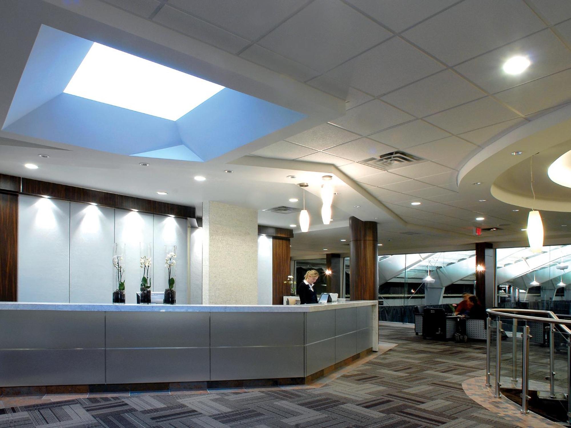 White Oaks Conference & Resort Spa Niagara-on-the-Lake Exterior photo The lobby of the airport